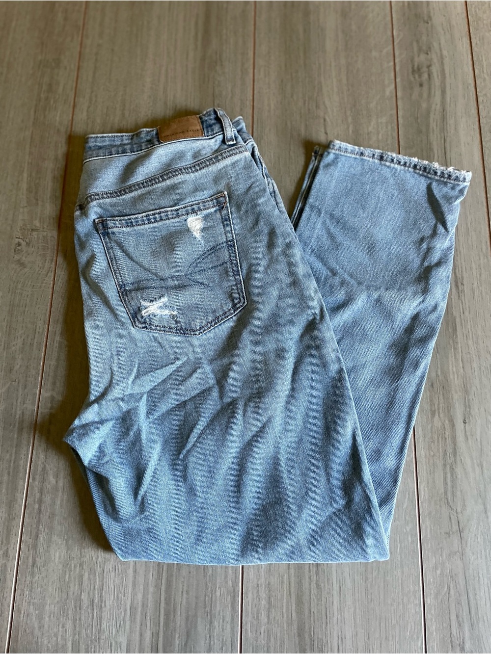 American Eagle women's 10 regular mom jeans